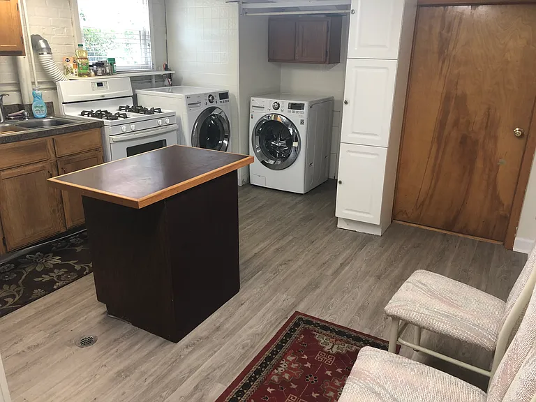 0 Knox Ave #1 — Photo 3