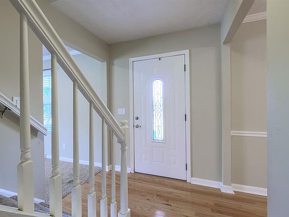 3rd image of 7081 Kirkcaldy Dr