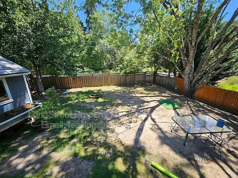5806 SE Pine St — Photo 32