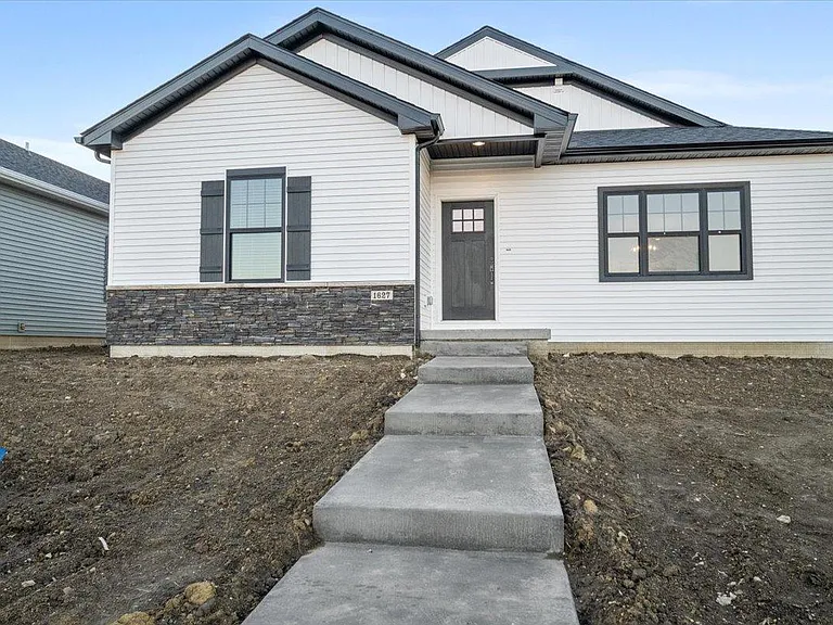 1627 Duncannon Dr — Photo 29
