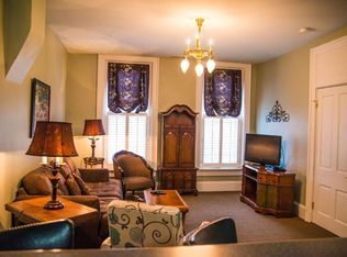 11 Village Sq, Cincinnati, OH 45246