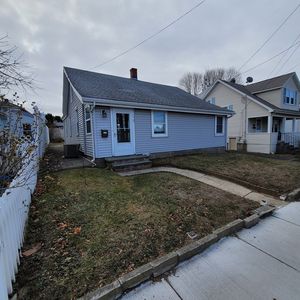 319 Sea St, Quincy, MA, 02169