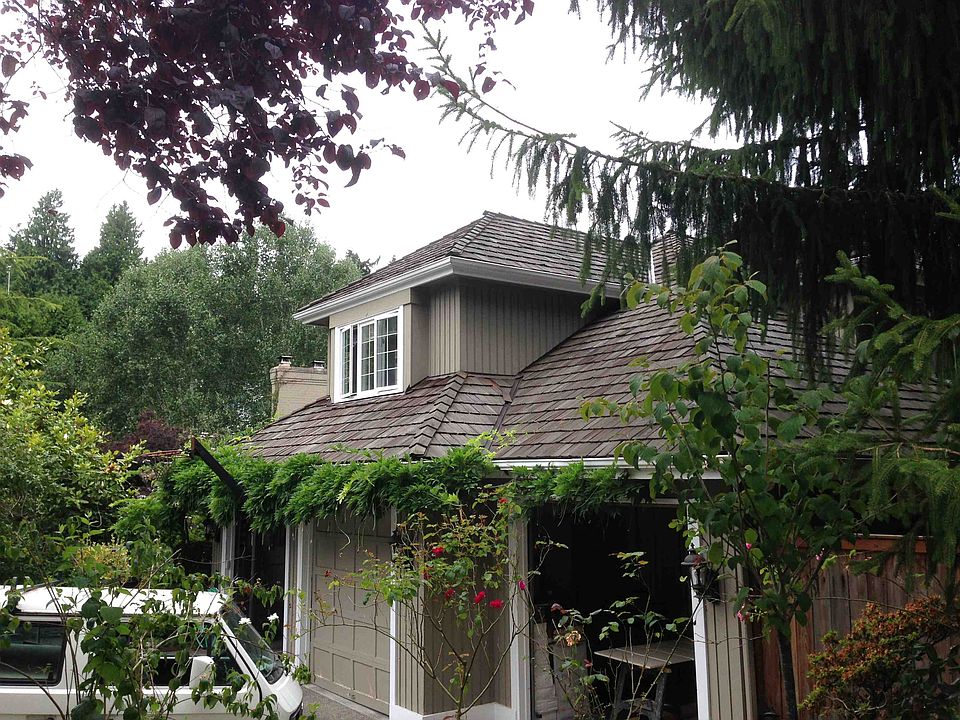 2nd image of 8794 Paisley Dr NE