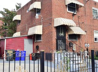 206 S 36th St, Camden, NJ 08105