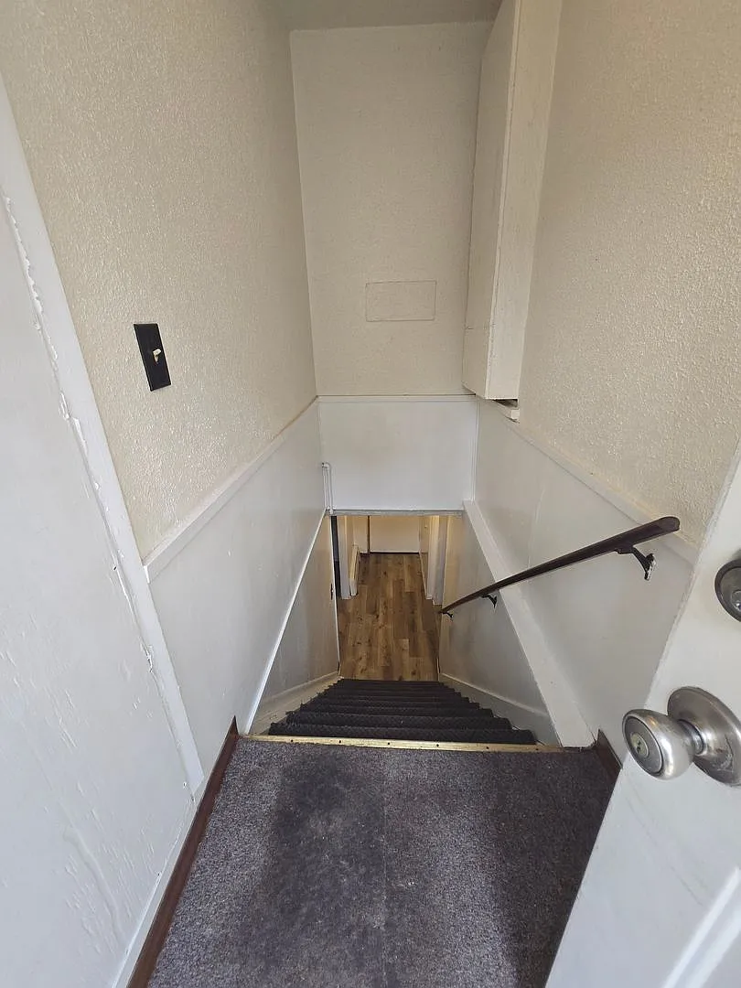 Nice 1 bed, 1 bath in 6 plex — Photo 4