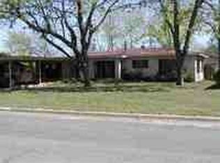 901 Colorado Dr, Marble Falls, TX 78654