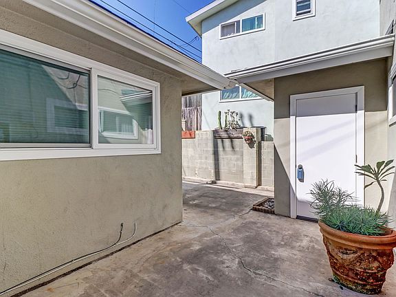 4th image of 312 Avenida Del Mar APT B
