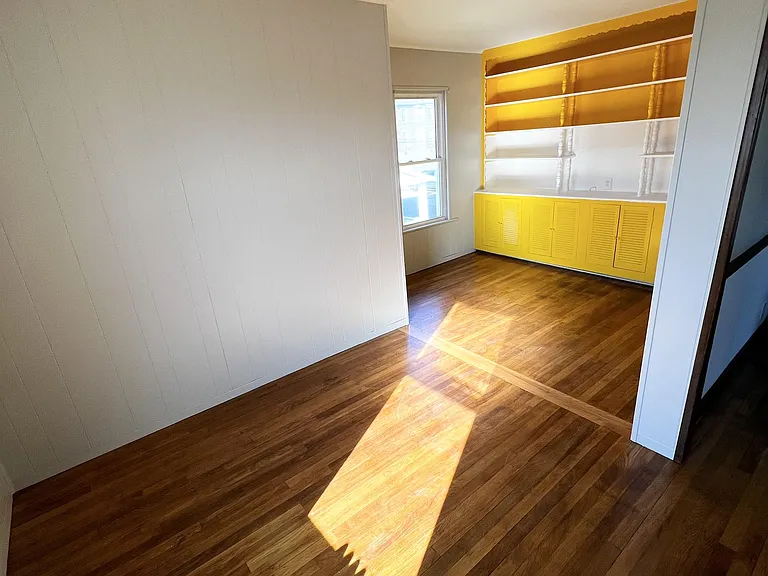 32 Berkeley Ave #2 — Photo 11