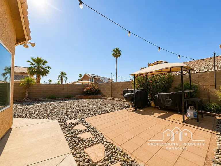 3522 W 12th Ln — Photo 34