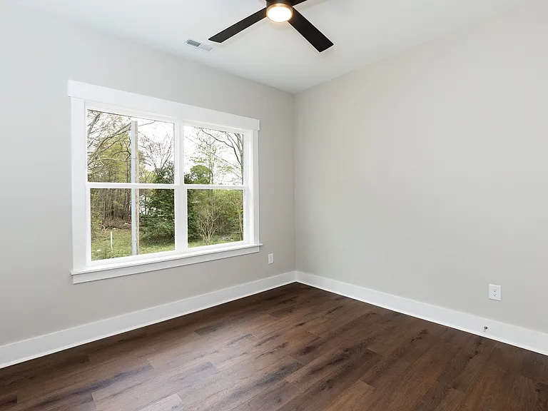 816 N Taylor St — Photo 20