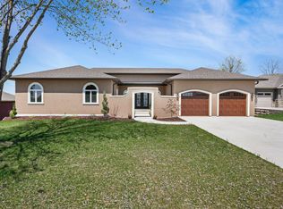 W11018 Lakeview Dr, Lodi, WI 53555