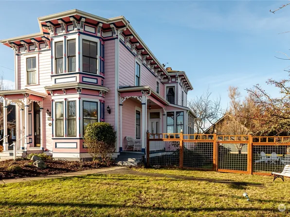 702 N Main Street, Coupeville, WA 98239