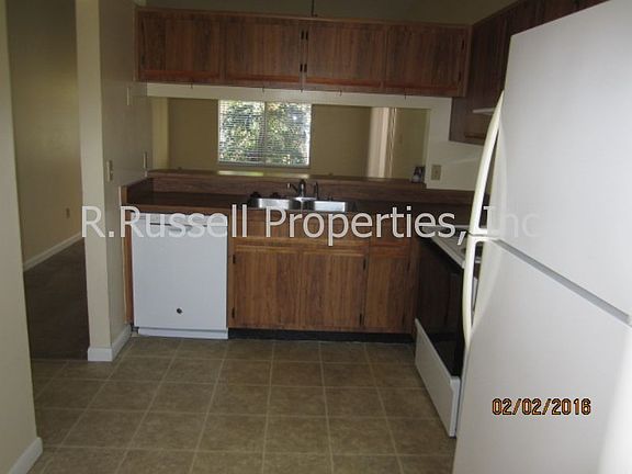 3rd image of 110 Long Leaf Pine Cir