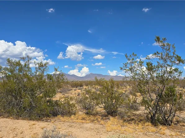 223-30-009 S Sundance Kid Road, Yucca, AZ 86438