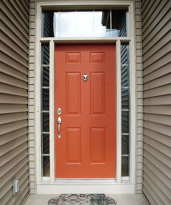 1st image of 942 Basswood Ave