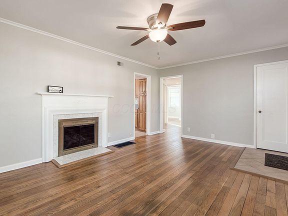4th image of 387 Kenbrook Dr