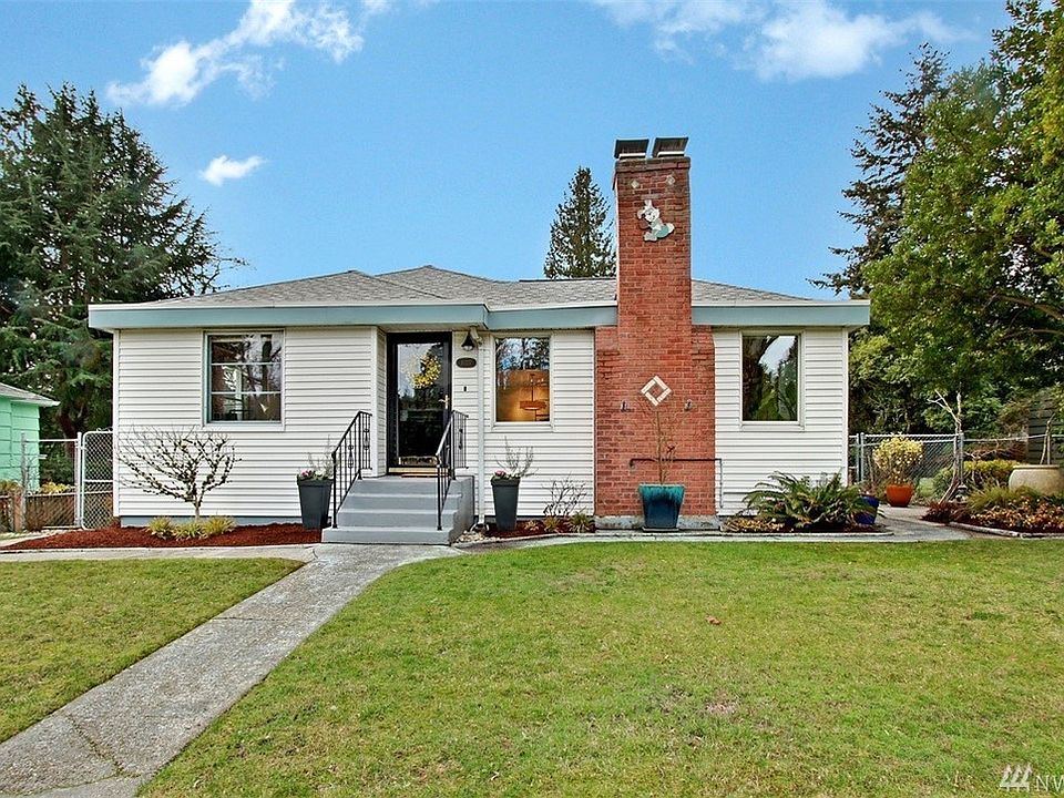 1st image of 11327 35th Ave NE