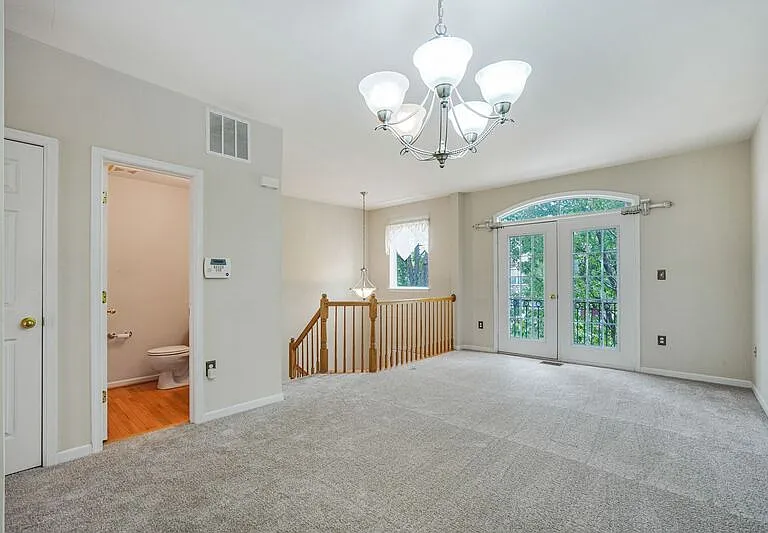 1606 Wilcox Ave — Photo 10