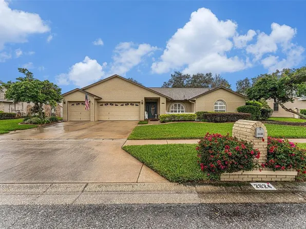 2824 Timber Knoll Dr, Valrico, FL 33596