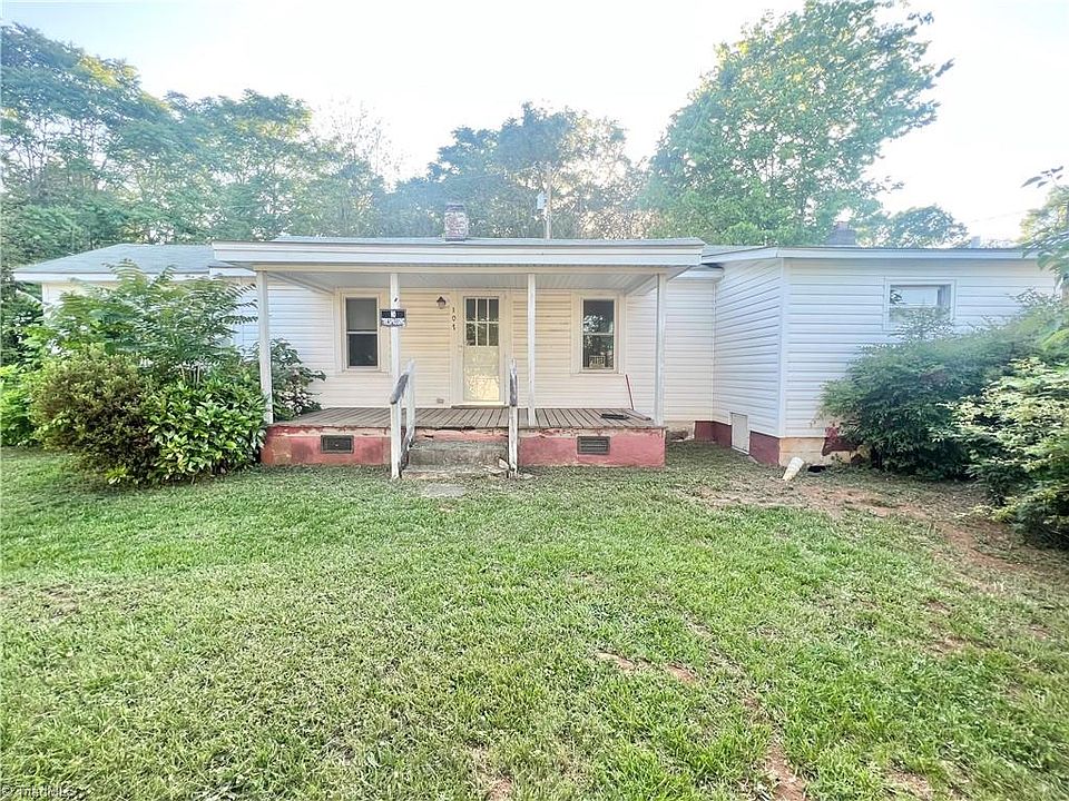 1st image of 707 N Glenn St