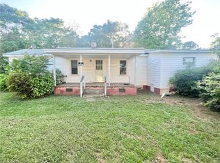 707 N Glenn St, Stoneville, NC 27048