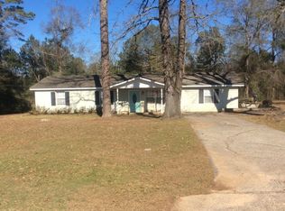 142 Park St, Grove Hill, AL 36451