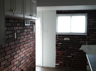 252 Glen Garry Rd, Saint Louis, MO 63137