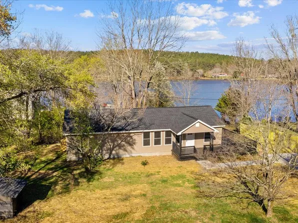 3615 Lake Kathy Rd, Tunnel Hill, GA 30755