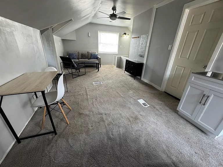 16927 Chandler Park Dr #3 — Photo 13
