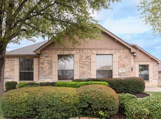 122 Trophy Trl, Forney, TX 75126