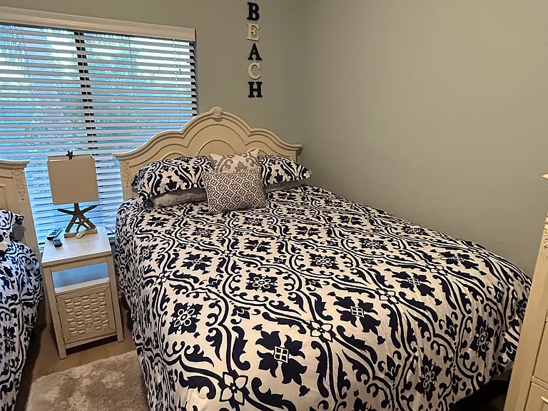 7378 Cloister Dr — Photo 10