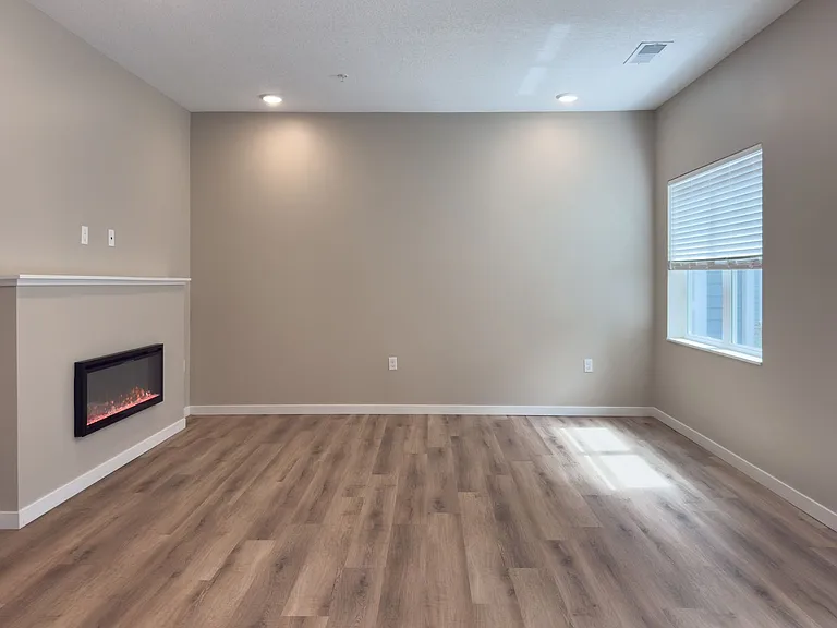 The Pines | Specials Available | Townhomes For Rent — Photo 92