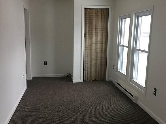 3rd image of 501 Palmer Ave