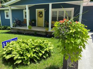 92 Woodland Est, Paintsville, KY 41240