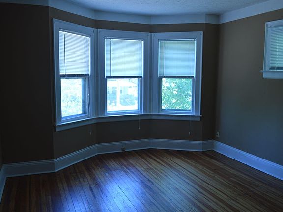 2nd image of 1500 Wagar Ave