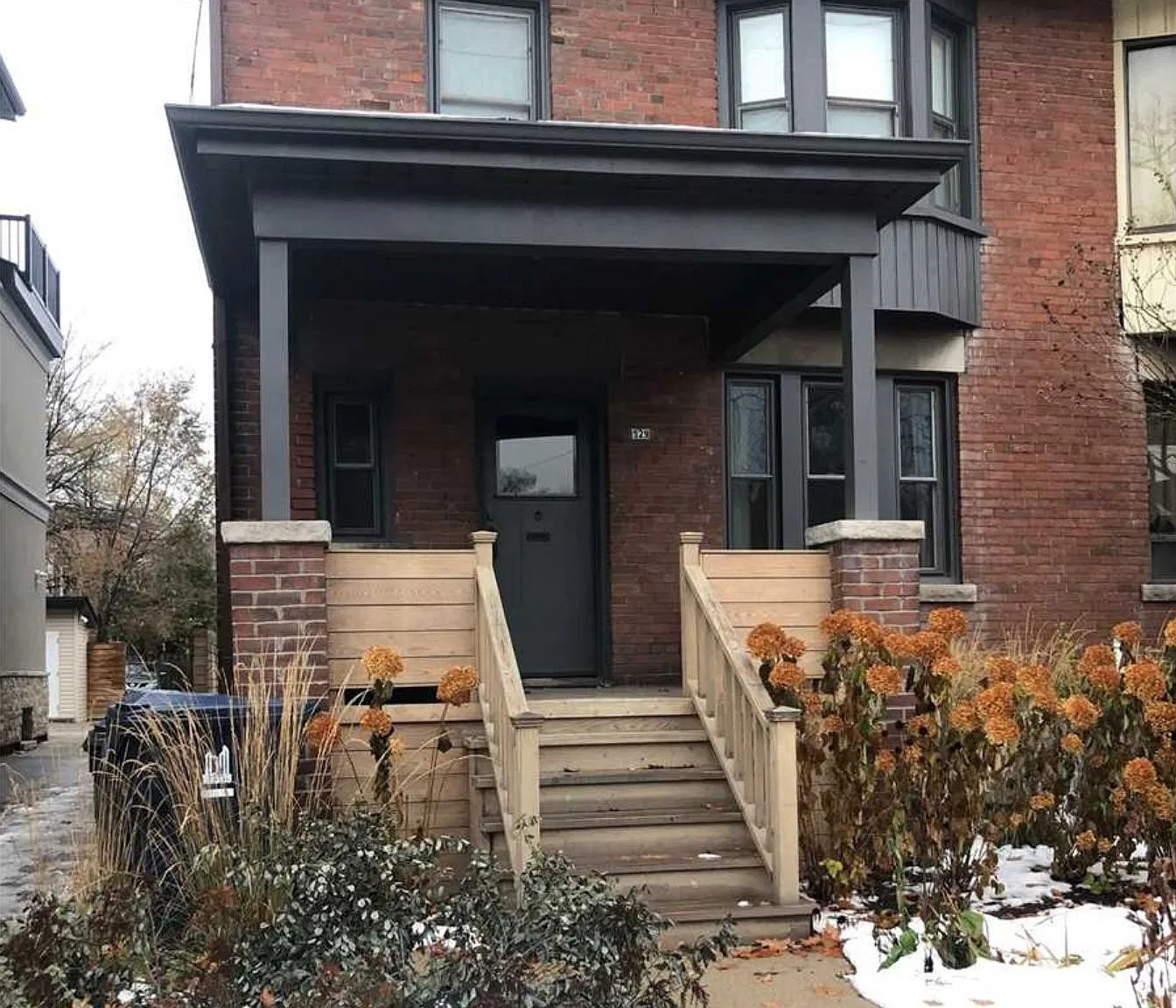 1 bed, $2,000 — Photo 1