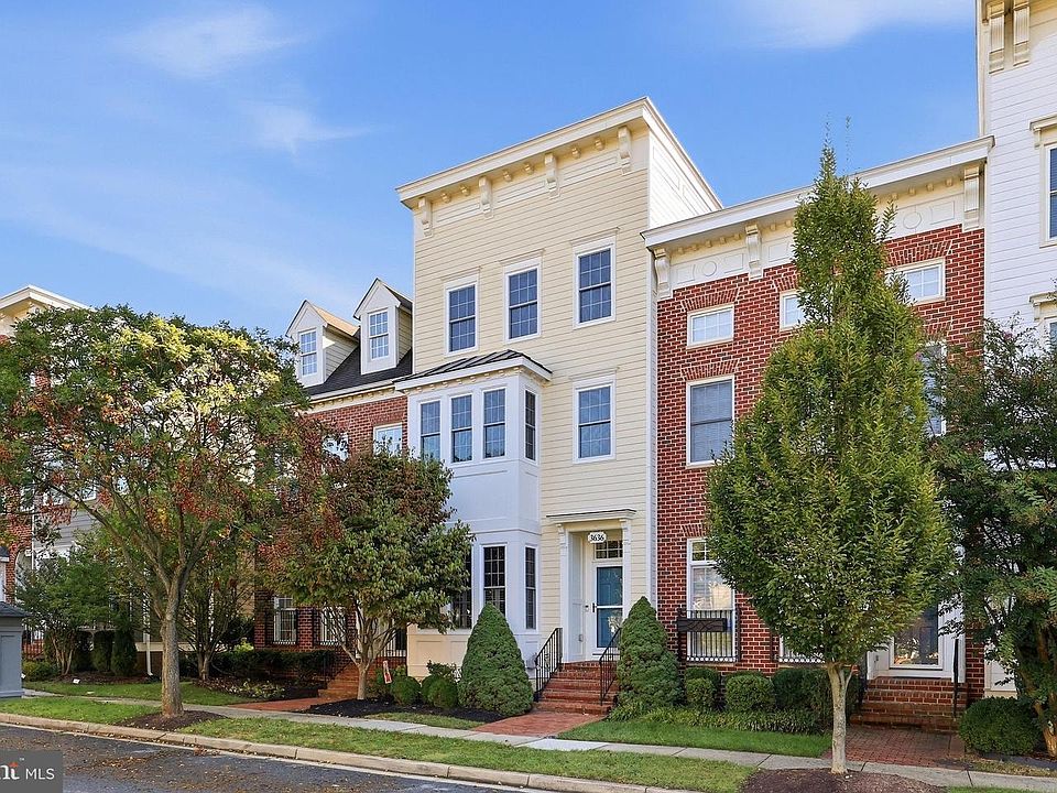 1st image of 3636 Islington St
