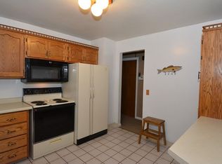 329 Wilcox St, Fort Atkinson, WI 53538