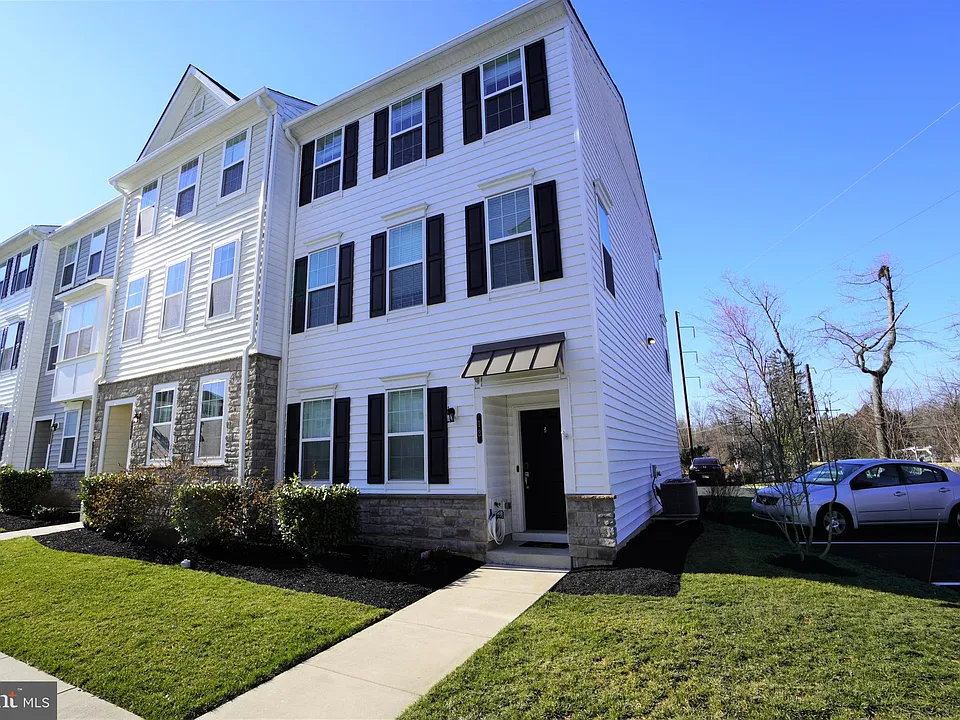 13 Jessop Ln