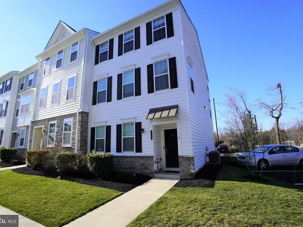 13 Jessop Ln, Hatboro, PA 19040
