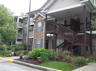 14928 Lenox Dr #528, Strongsville, OH 44136