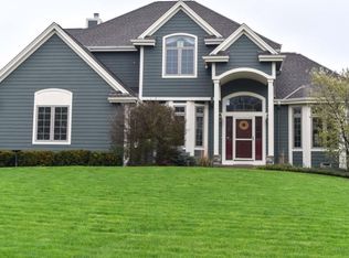 W148N9908 Woodcrest Ct, Germantown, WI 53022