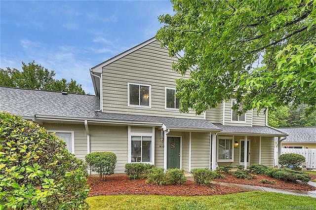 1st image of 912 Sardis Cove Dr