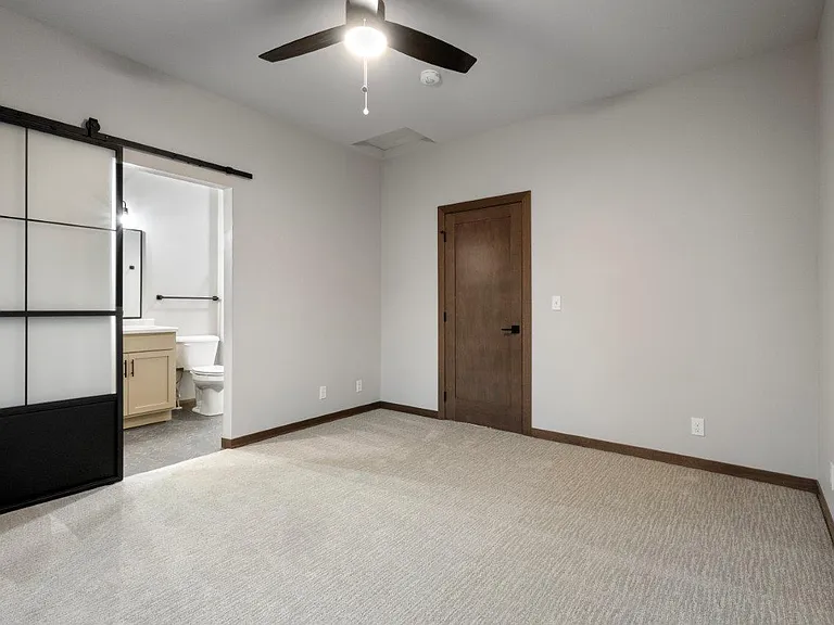 Trails Head Townhomes — Photo 22