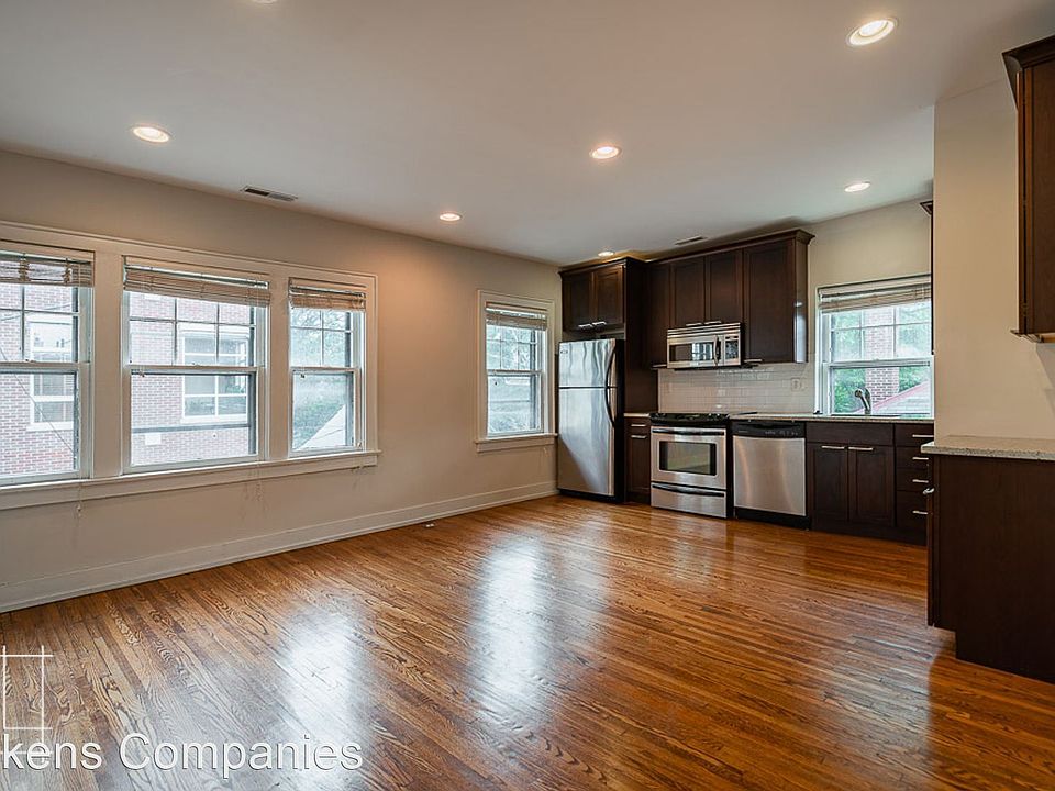 1st image of 19 W 1st Ave Ste 302