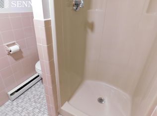 33 Beacon St #12, Somerville, MA 02143