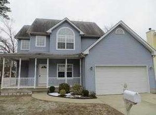 745 Cranberry Rd, Beachwood, NJ 08722