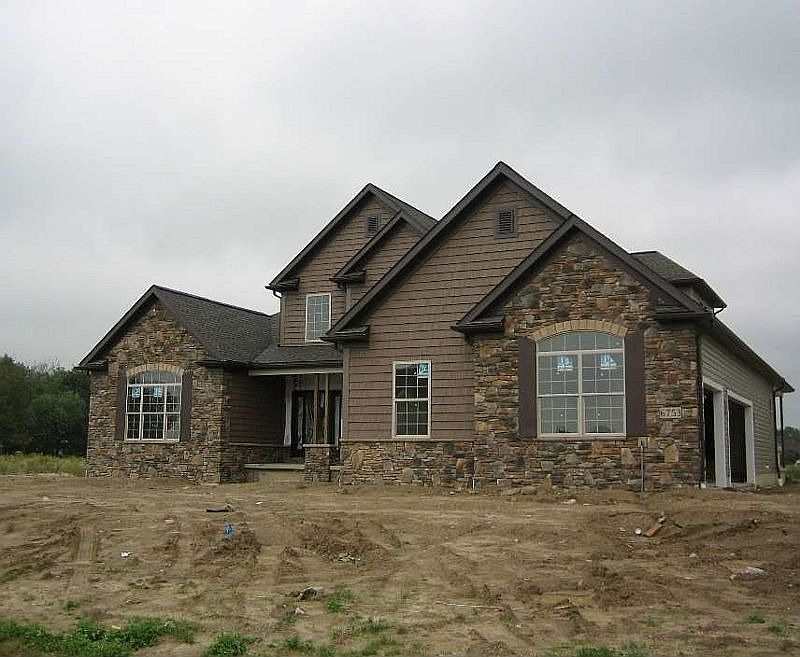 1st image of 6753 Deer Tail Dr