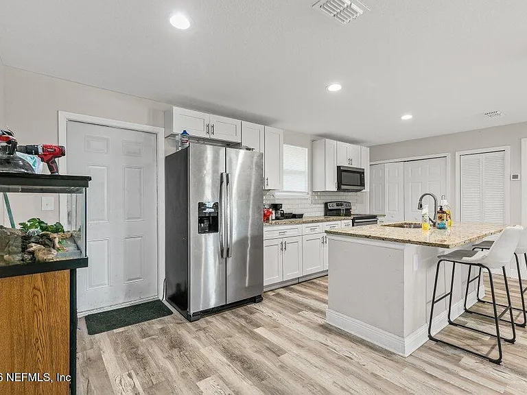 600 Lemon St — Photo 25
