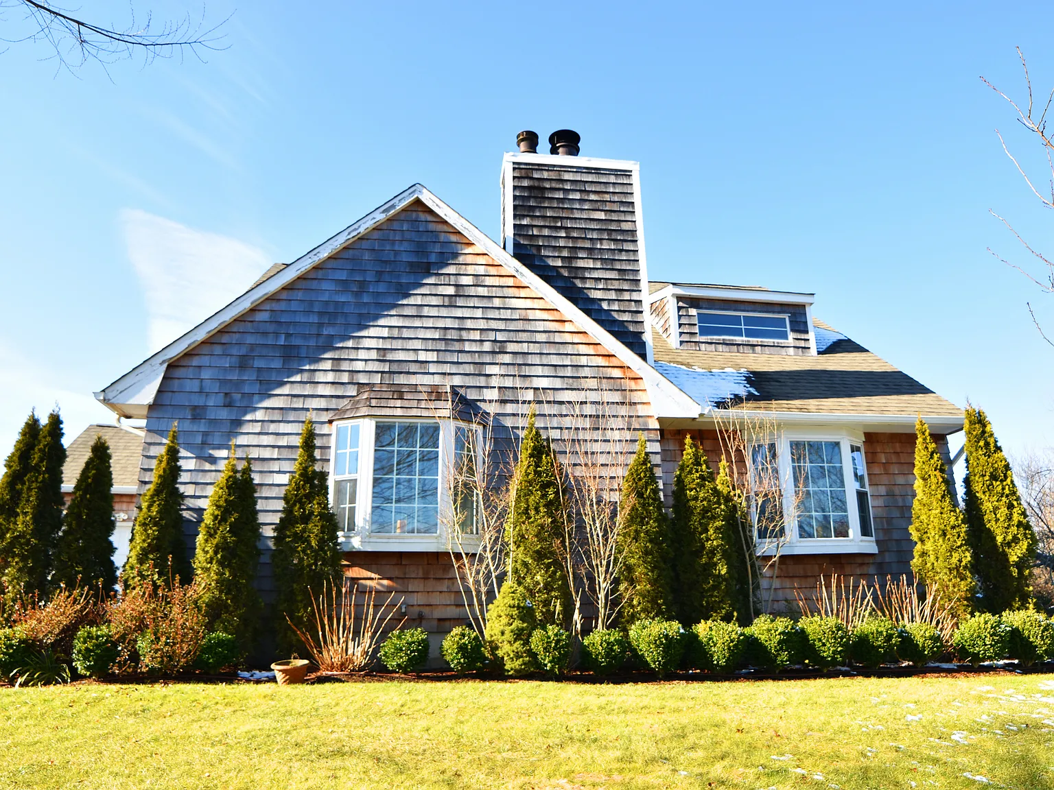 Southampton Village 4 bdrm home with Community Tennis & Pickle — Photo 1